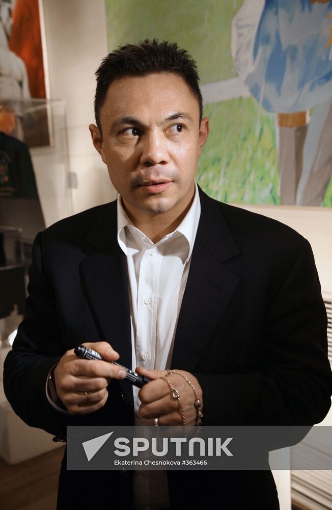 Kostya Tszyu's charity auction