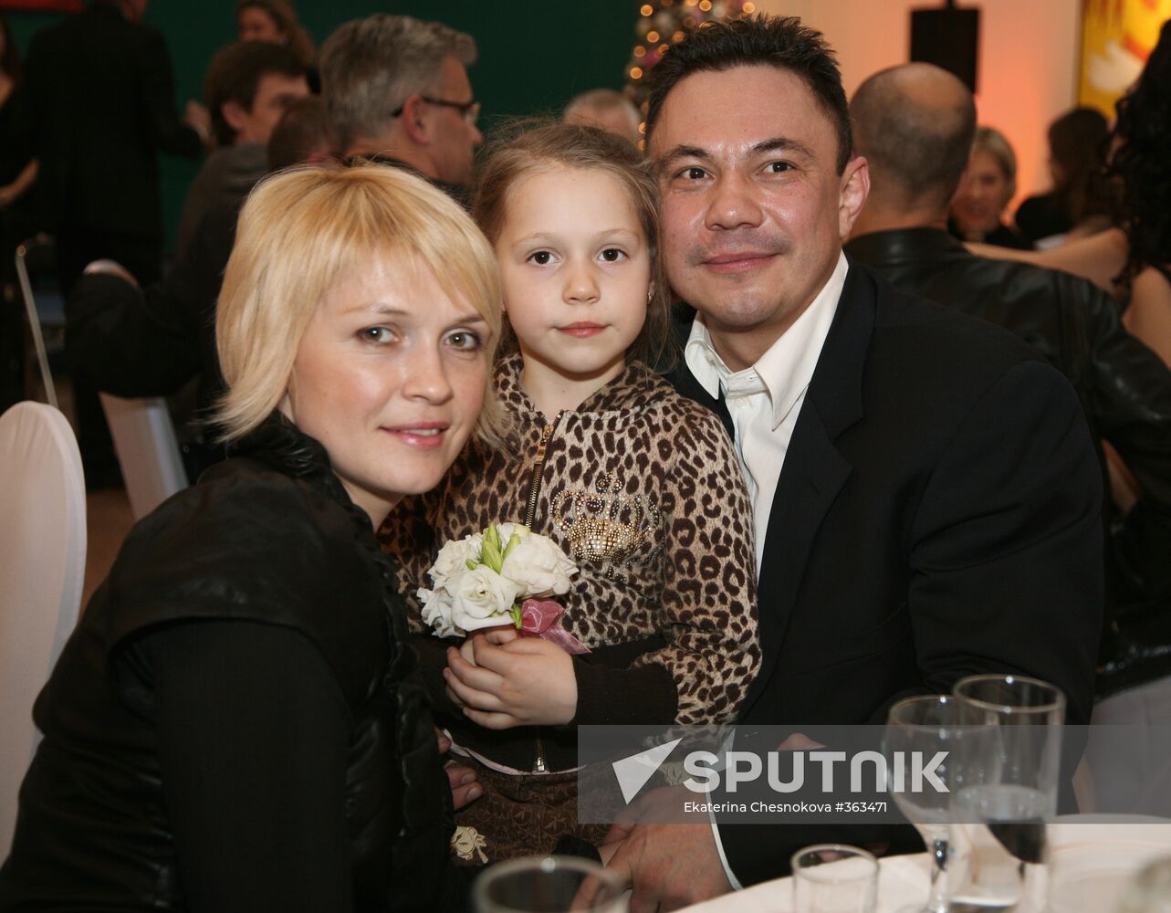 Kostya Tszyu's charity auction