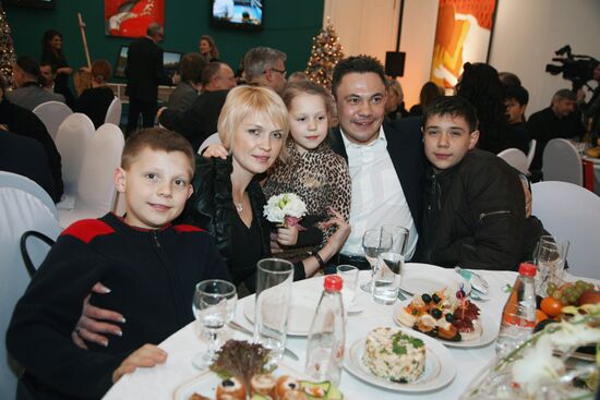 Kostya Tszyu's charity auction