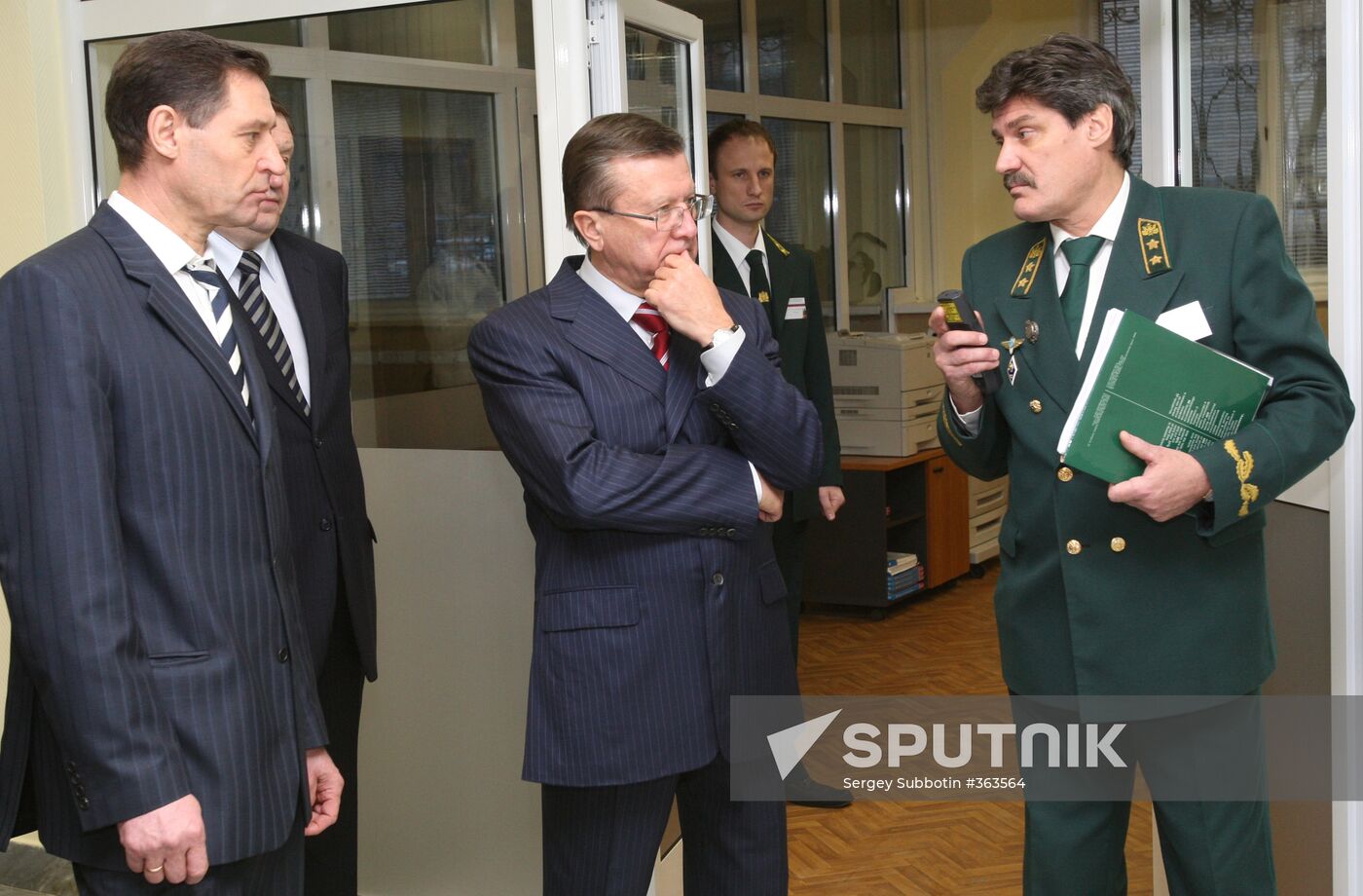 Visiting session of Forest Production Council