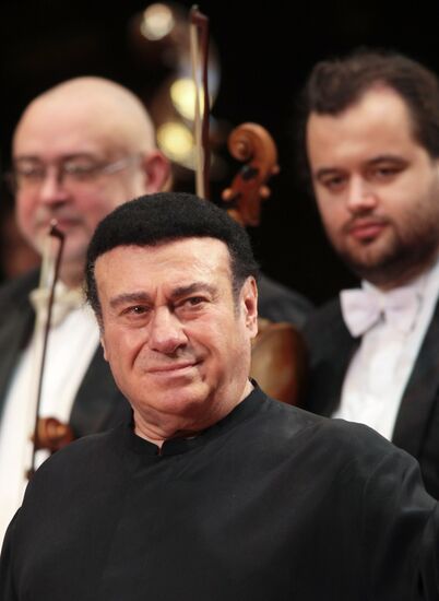 Yelena Obraztsova celebrated 45th anniversary