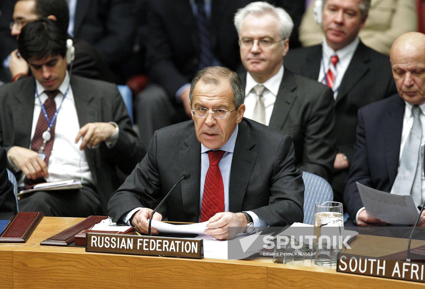 Russian Foreign Minister Sergei Lavrov addressing UNSC meeting