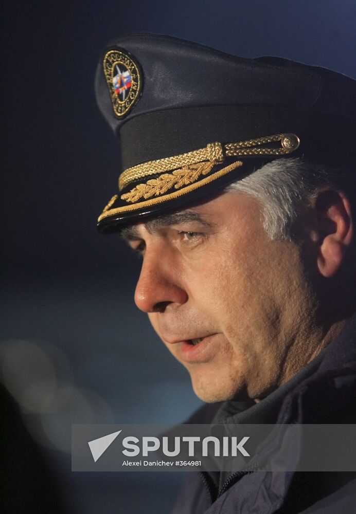 Emergency Situations Ministry plane arriving at Pulkovo airport