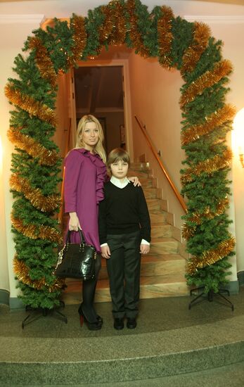 World Class Christmas tree party