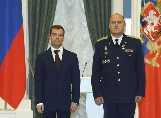 President Dmitry Medvedev presents state awards