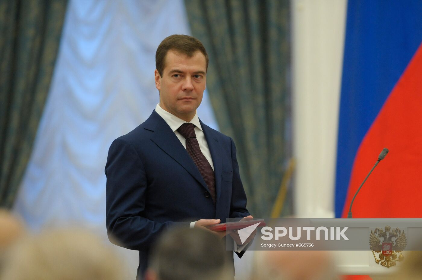 President Dmitry Medvedev presents state awards