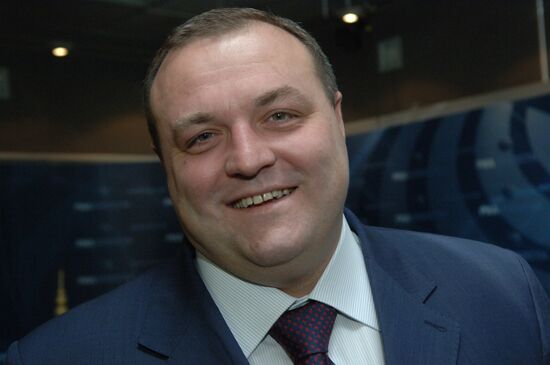 Deputy Moscow Mayor Sergei Baidakov at a news conference