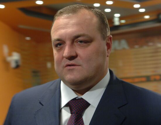 Deputy Moscow Mayor Sergei Baidakov at a news conference