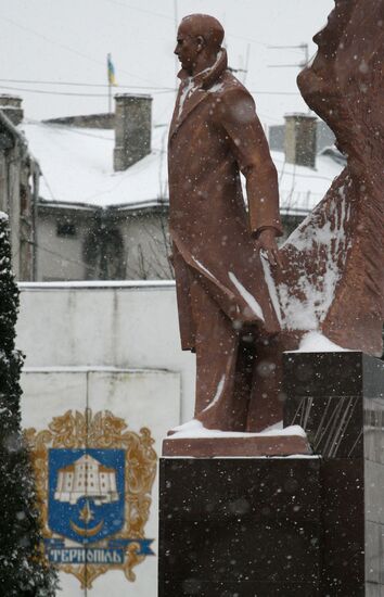 Monument to Stepan Bandera unveiled in Ternopil, Ukraine