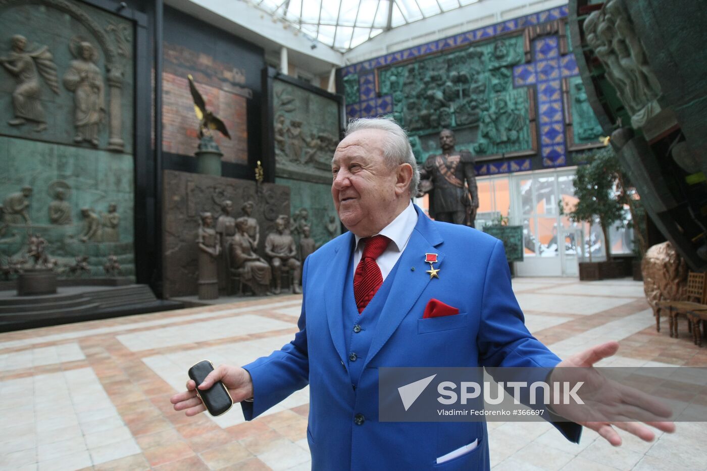 Zurab Tsereteli, president of Russian Academy of Arts