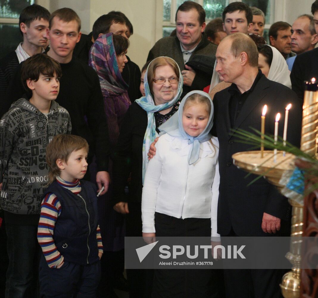 Vladimir Putin attends Christmas Mass in Petrozavodsk