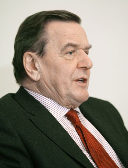Vladimir Putin meets with Gerhard Schroeder