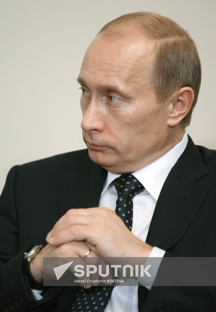Vladimir Putin meets with Gerhard Schroeder