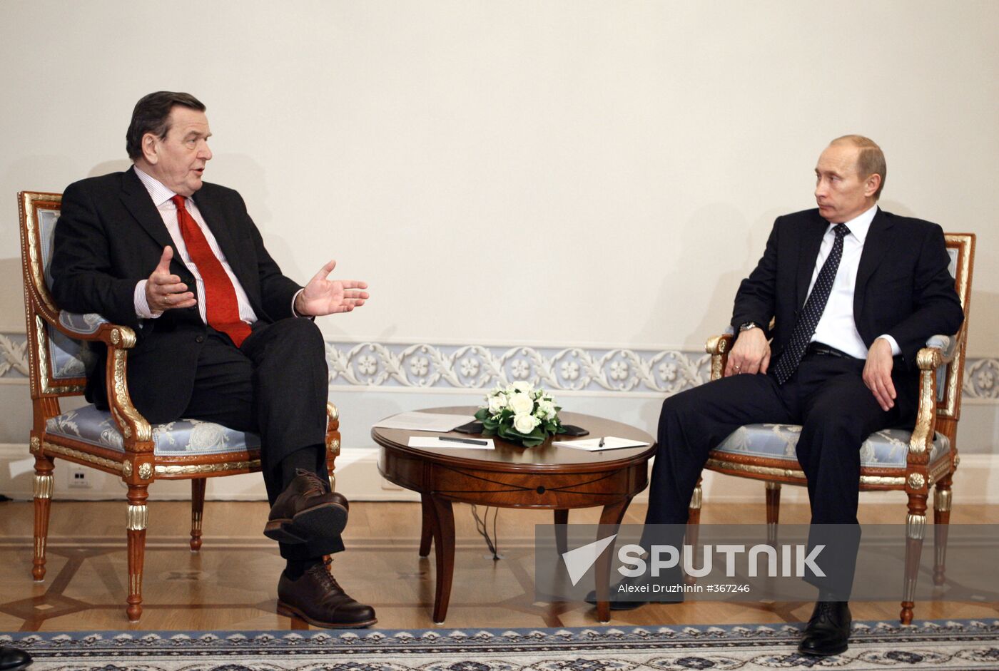 Vladimir Putin meets with Gerhard Schroeder