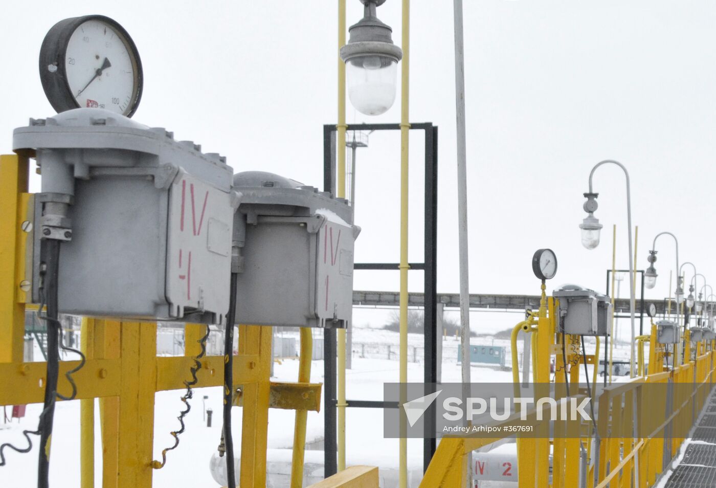 Delivering gas to European customers