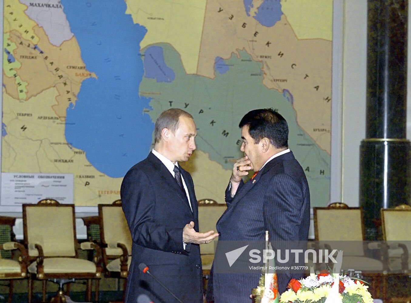V.Putin and S.Niyazov