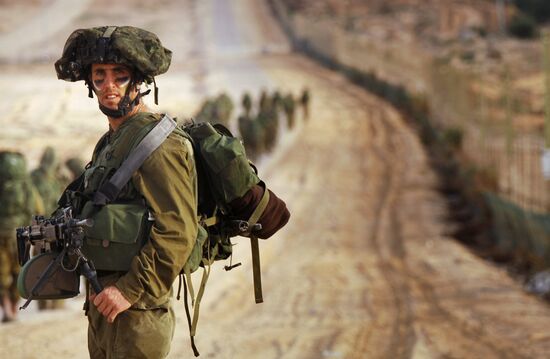 Israeli reserve troops enter Gaza