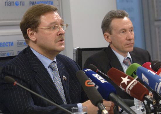Konstantin Kosachyov during a RIA Novosti news conference