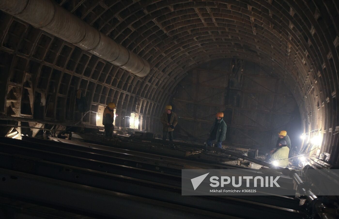 Building a new Moscow metro station, "Dostoyevskaya"