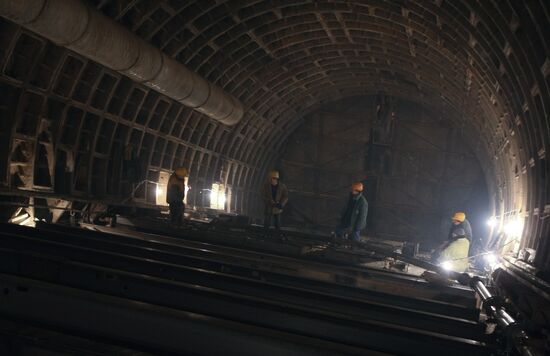 Building a new Moscow metro station, "Dostoyevskaya"