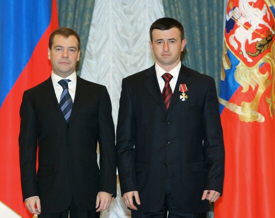 President Dmitry Medvedev presents state awards