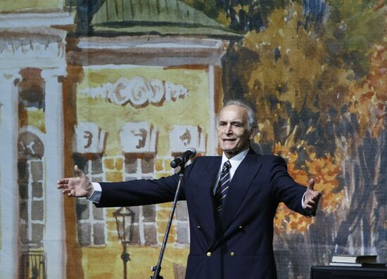 Actor Vasily Lanovoy turns 75