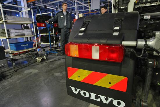 Opening Volvo Group plant in Kaluga