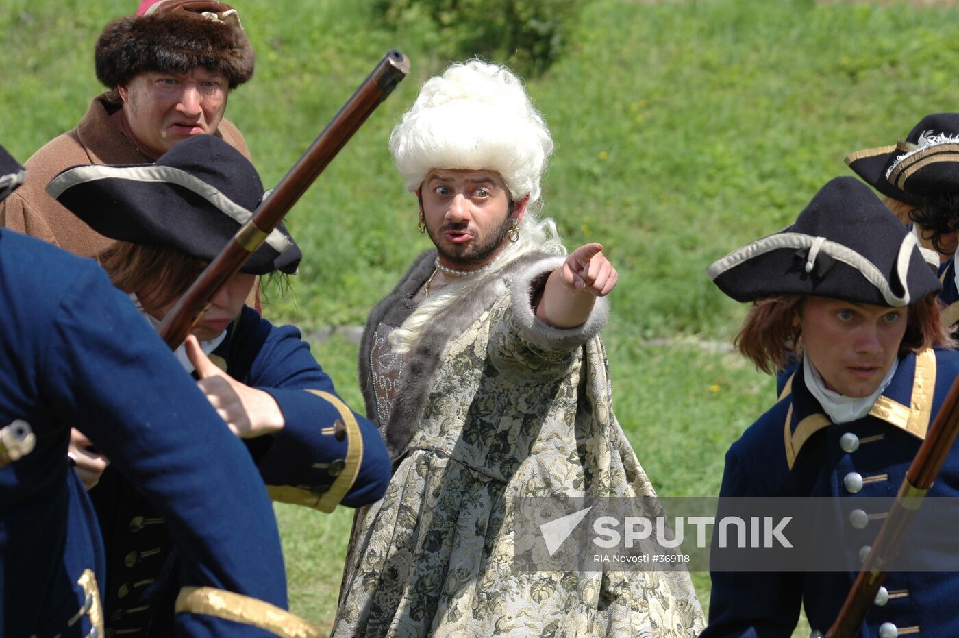 Stills from Oleg Fomin's film "The Best Movie-2"
