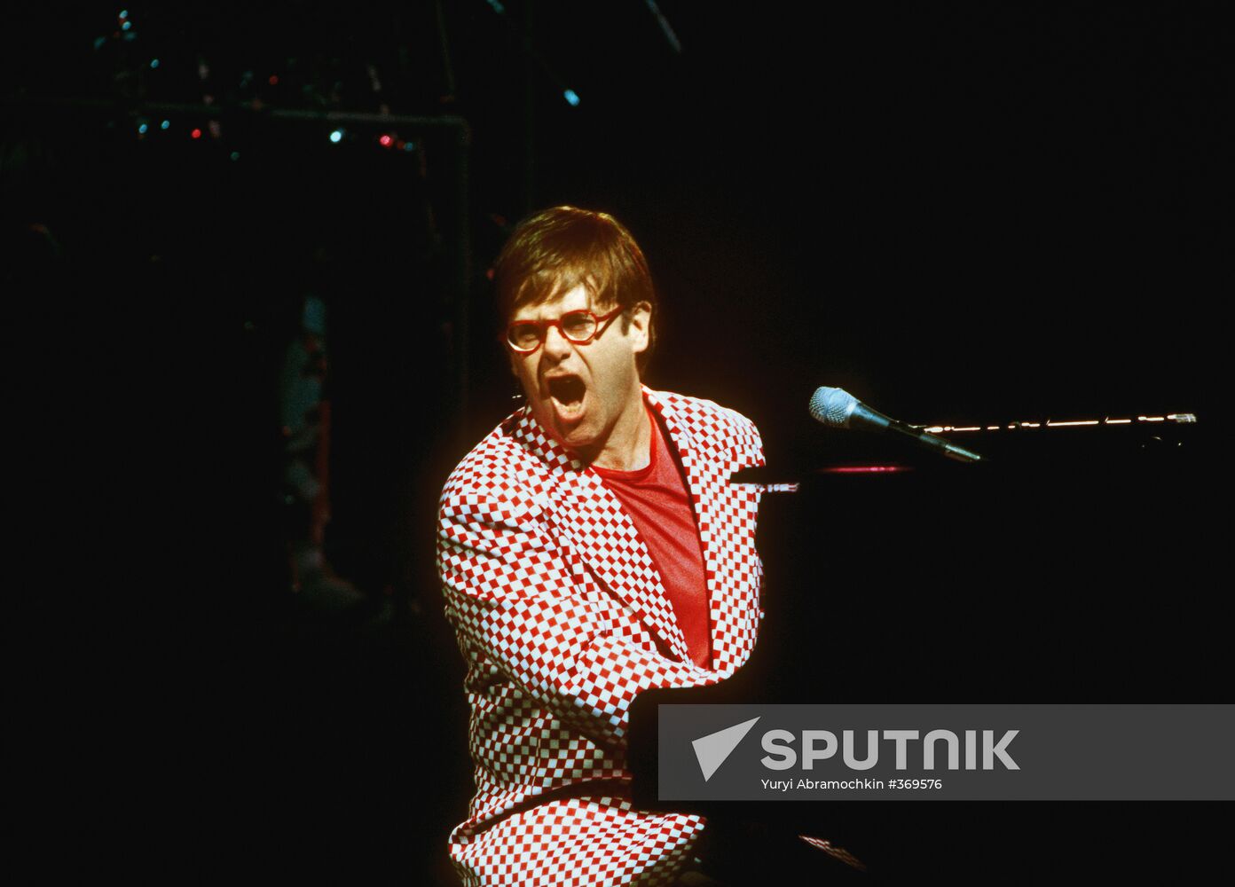 Elton John in Moscow concert