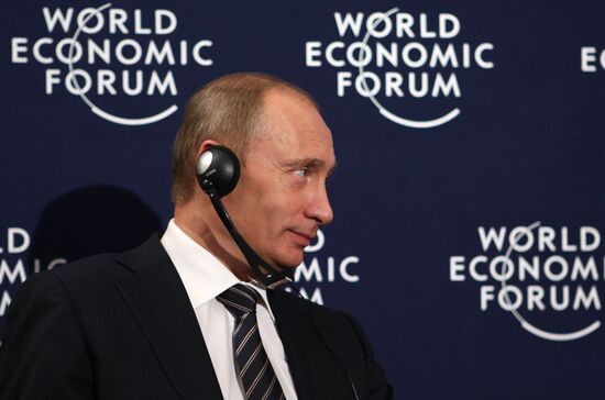 Vladimir Putin meets with Media Council people