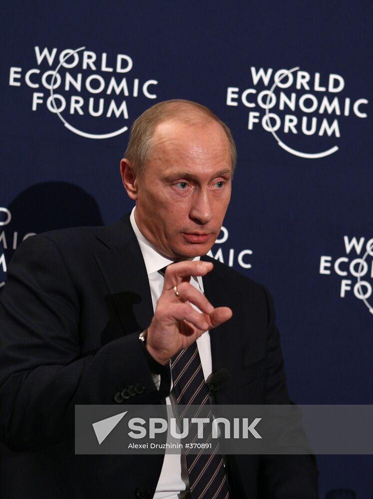 Vladimir Putin meets with Media Council people