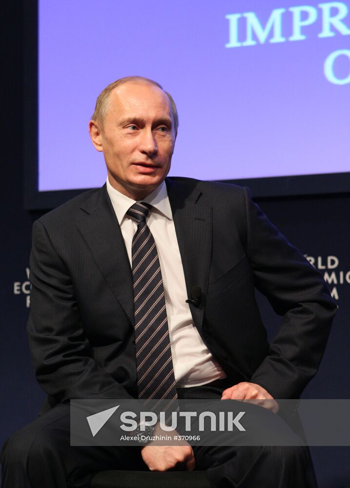 Vladimir Putin meets with Media Council people