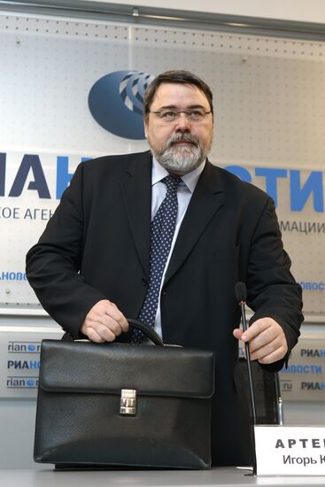 News conference by Igor Artemyev at RIA Novosti