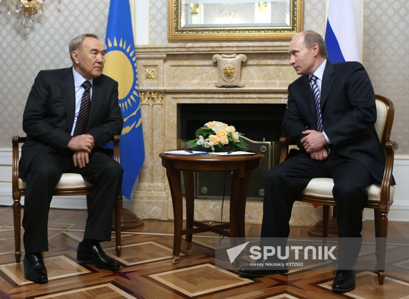 Vladimir Putin meets with Nursultan Nazarbayev