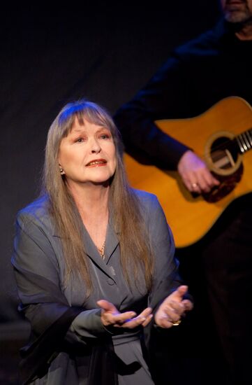 Pre-premiere show of Marina Vladi's monoplay