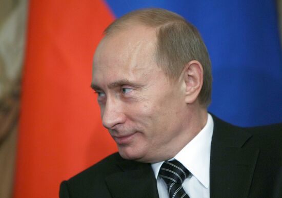 Vladimir Putin meets with José Manuel Barroso