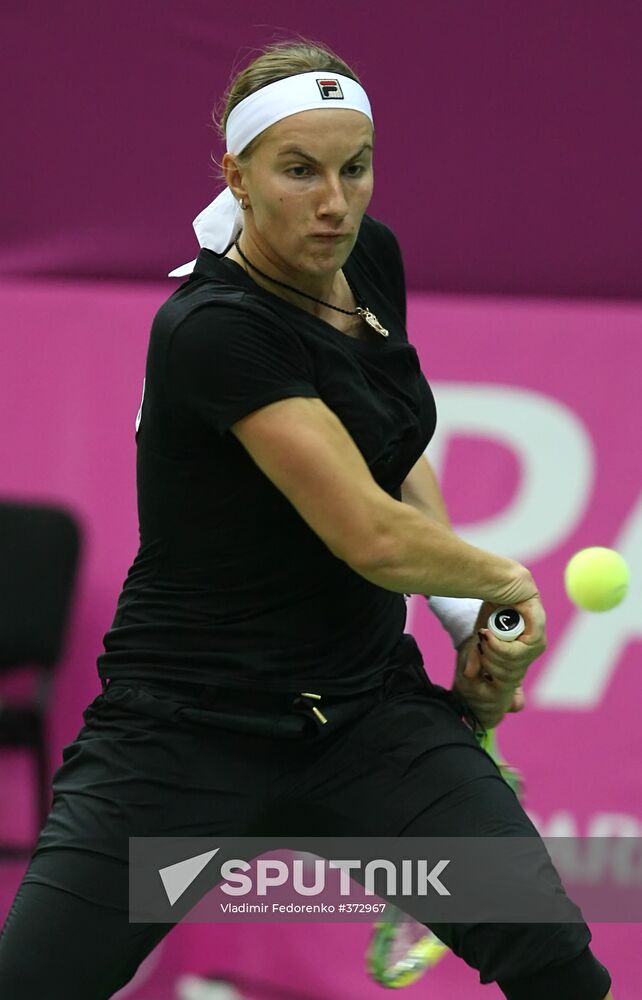 Tennis Fed Cup 2009, Day One: Russia vs. China
