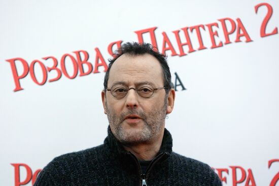 Steve Martin and Jean Reno present the movie "Pink Panther 2"