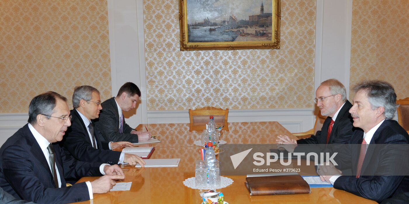 Sergei Lavrov meets with William Burns in Moscow