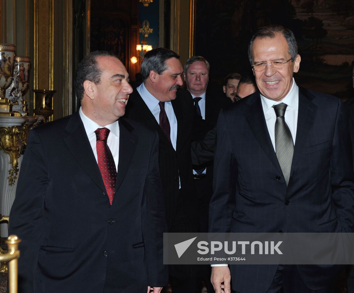 Sergei Lavrov meets with Markos Kyprianou in Moscow