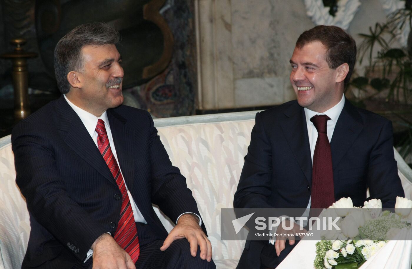 Turkish President Abdullah Gul visits Russia