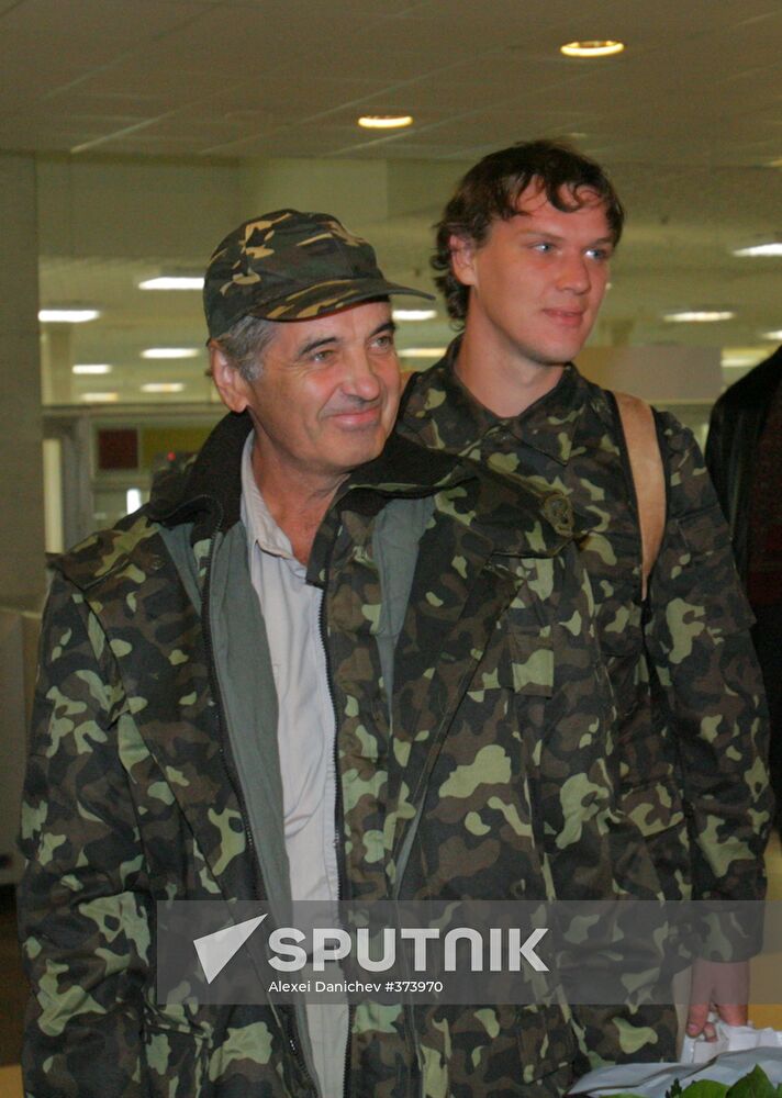 Russian sailors of Faina cargo ship arrive in St. Petersburg