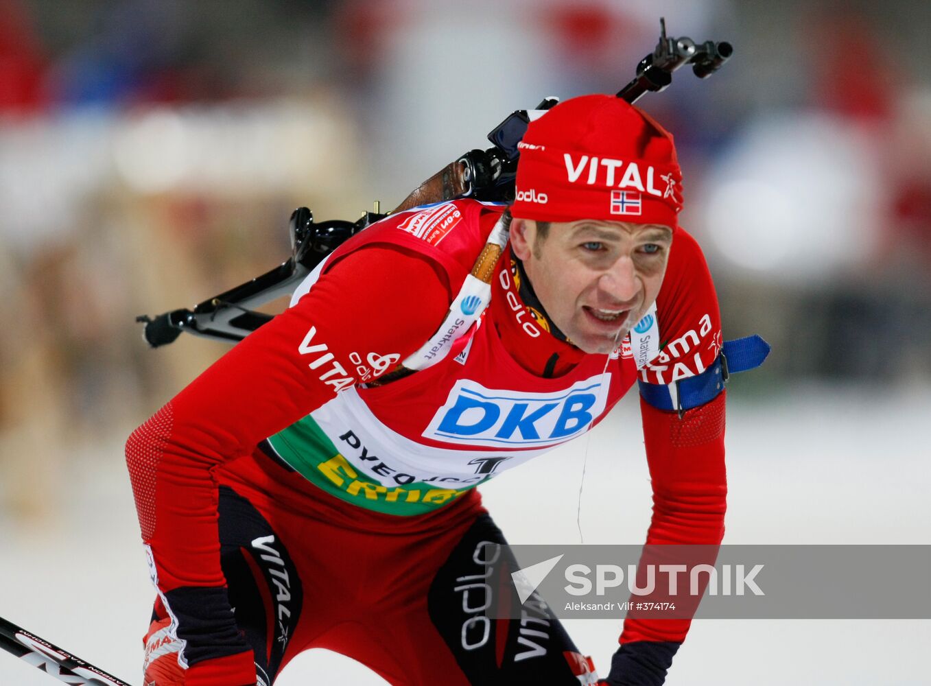 Ole-Ejnar Bjorndalen came first in men's pursuit