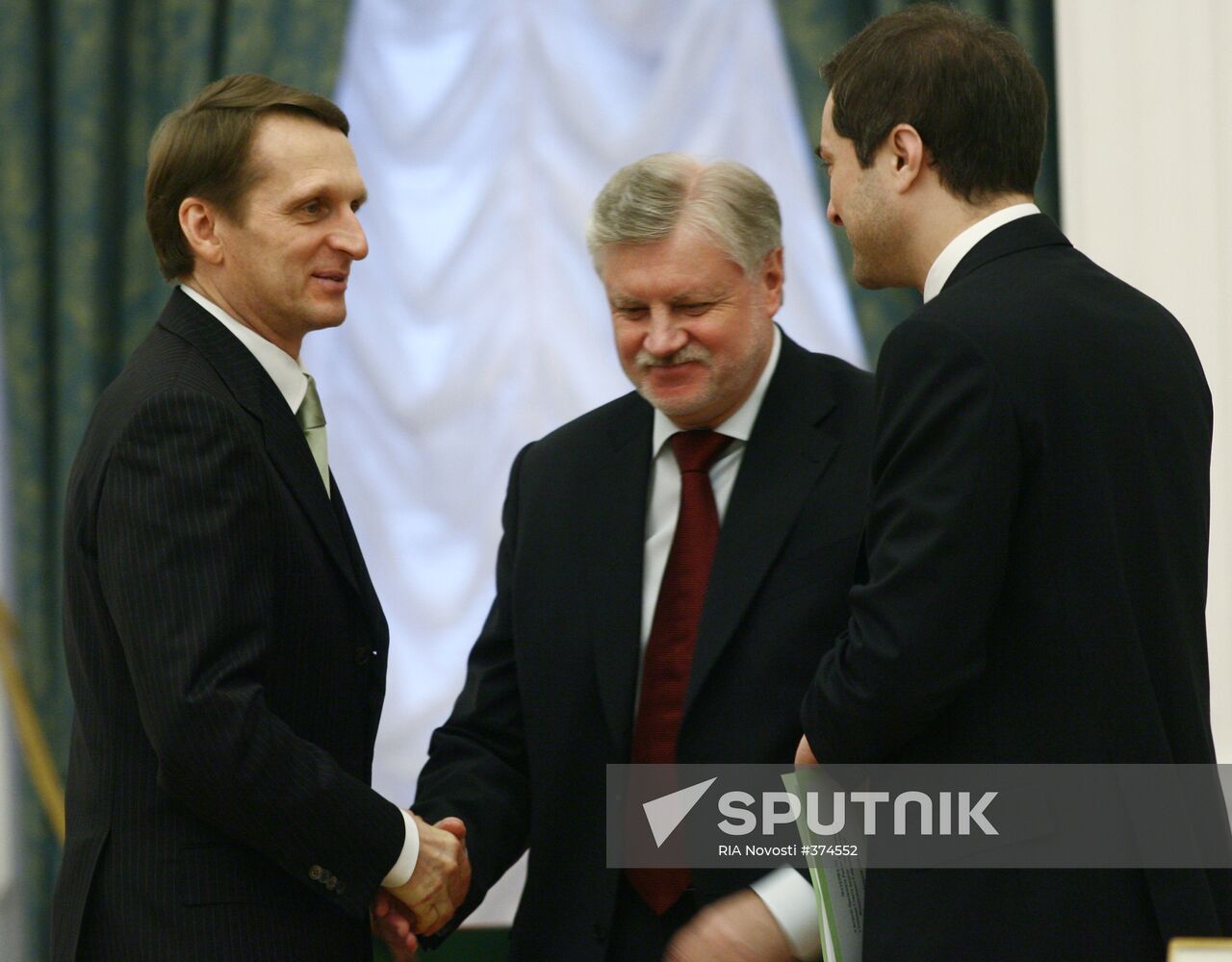Russian President meets with top Federation Council officials