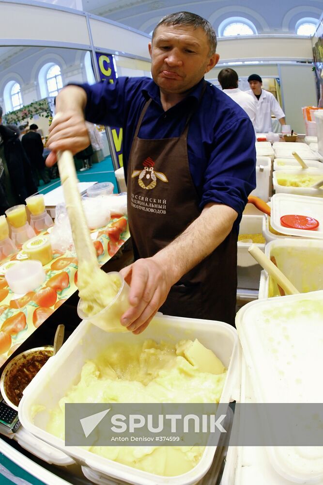 21st All-Russian Honey Fair opens in Moscow