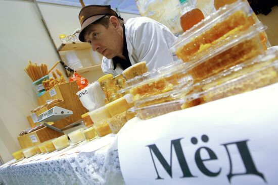 21st All-Russian Honey Fair opens in Moscow