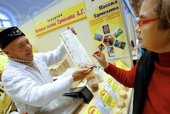 21st All-Russian Honey Fair opens in Moscow