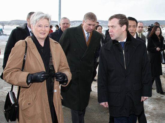 Dmitry Medvedev at opening of liquefied natural gas plant