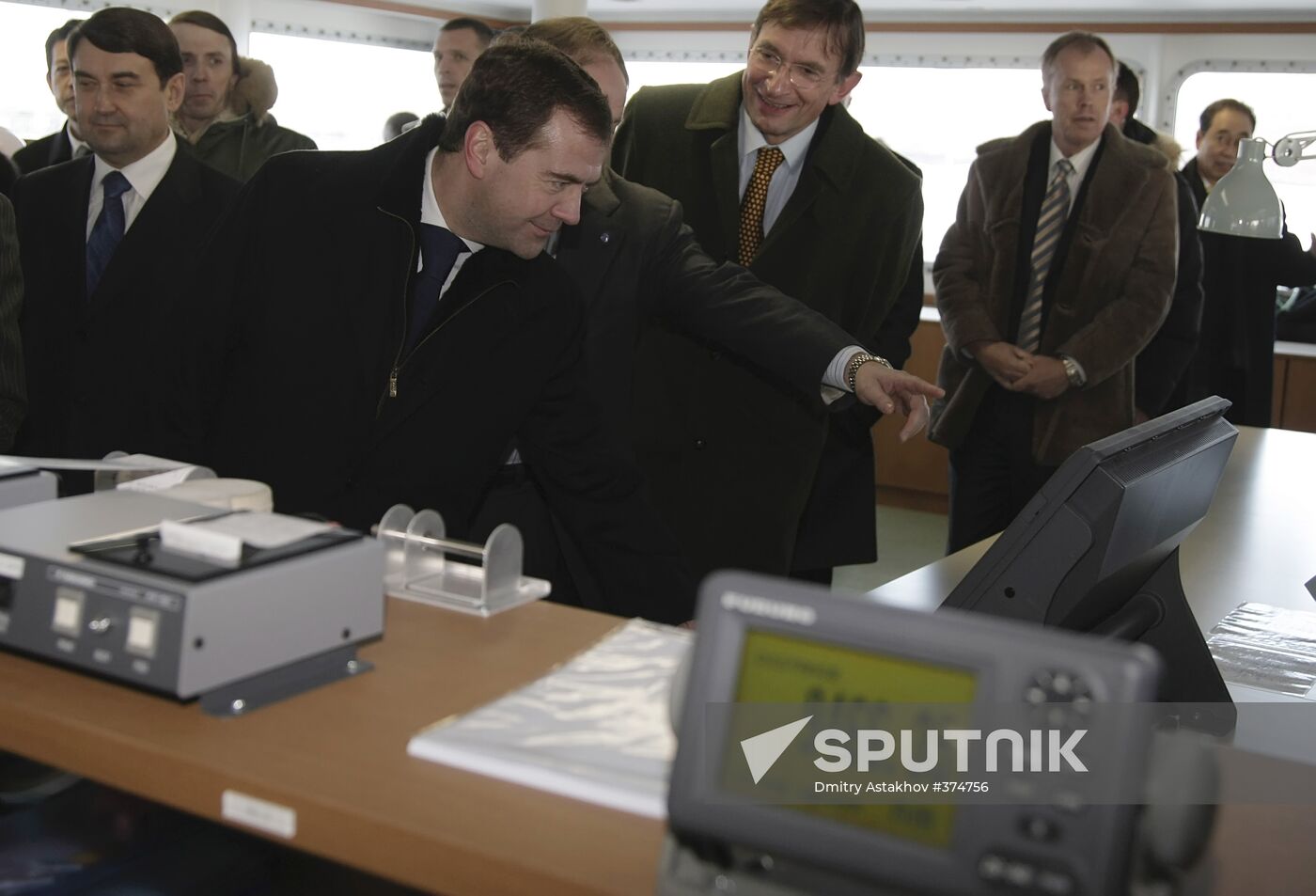 Dmitry Medvedev examined Grand Aniva tanker