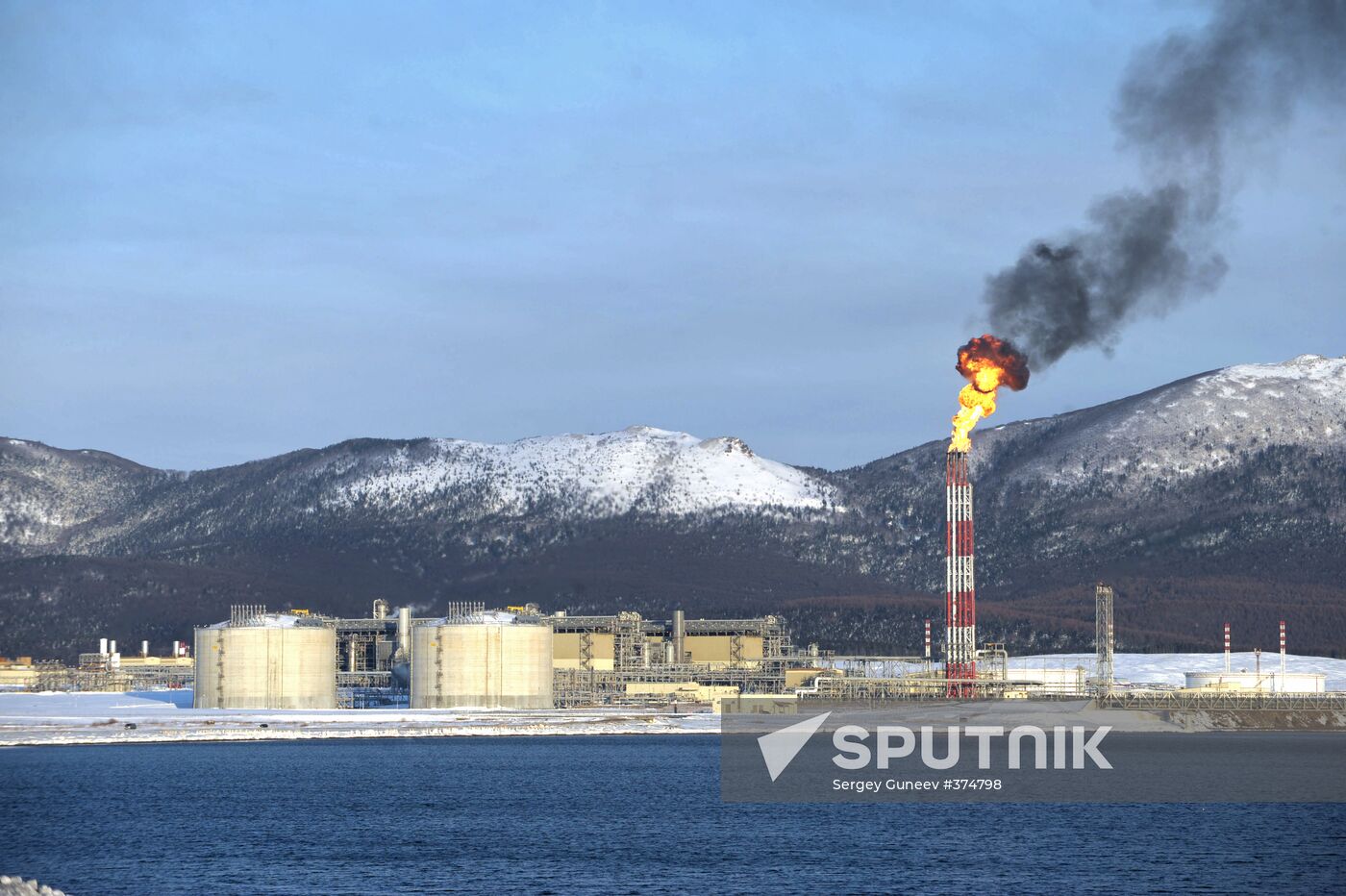 Russia's first LNG plant in Sakhalin